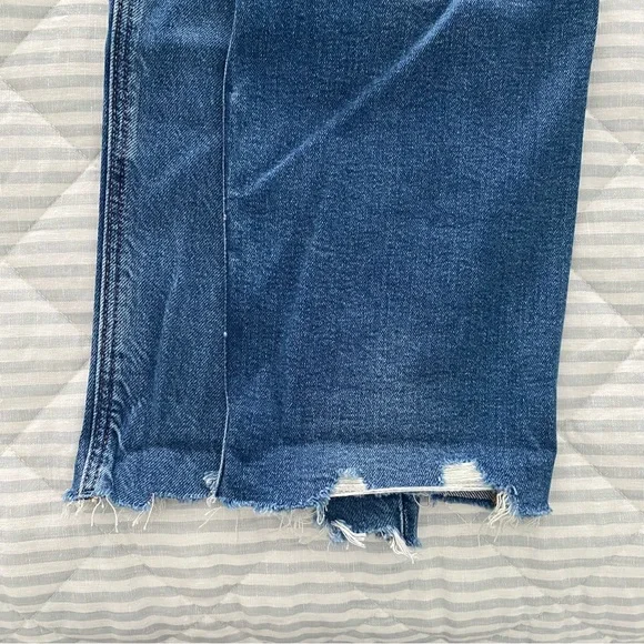 American Eagle Outfitters Strigid Mom Jeans - Picture 4 of 9